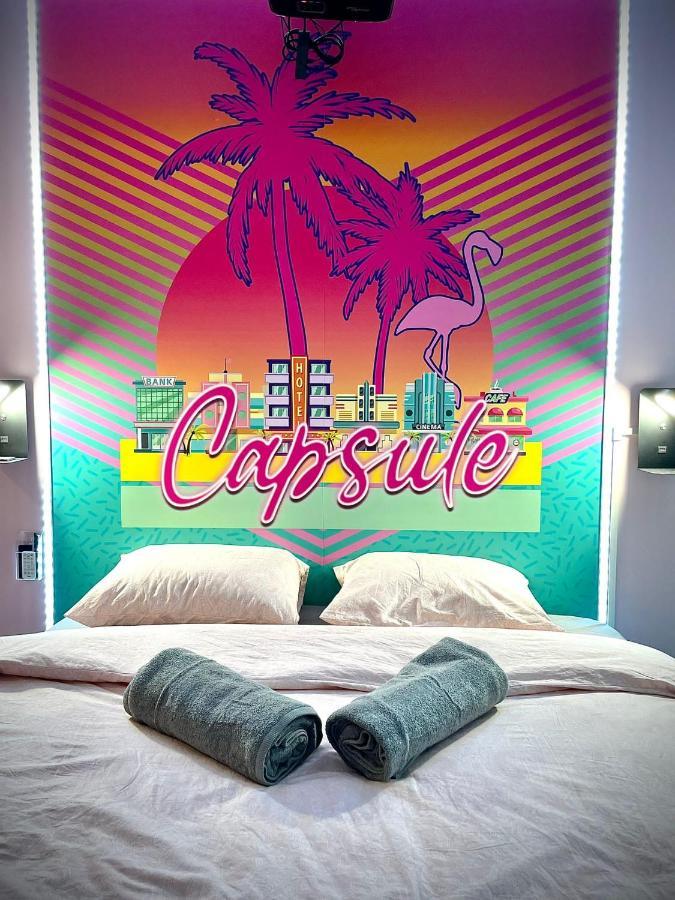 Capsule Miami Vice - Jacuzzi - Billard - Ecran Cinema & Netflix - Ping-Pong - Nintendo & Jeux- Liévin Exteriér fotografie
