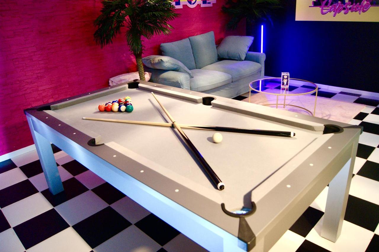 Capsule Miami Vice - Jacuzzi - Billard - Ecran Cinema & Netflix - Ping-Pong - Nintendo & Jeux- Liévin Exteriér fotografie